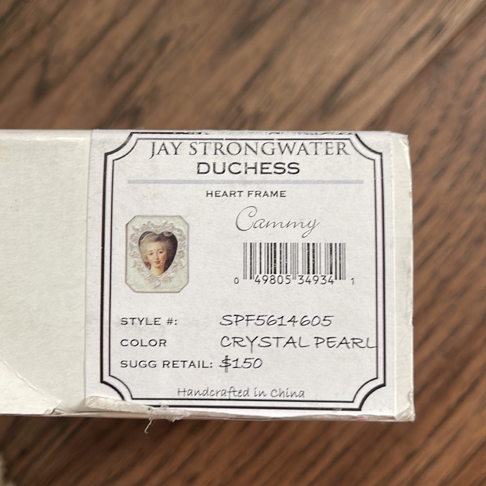 JAY STRONGWATER Duchess Heart Frame Cammy Crystal Pearl pristine condition. - Picture 13 of 13